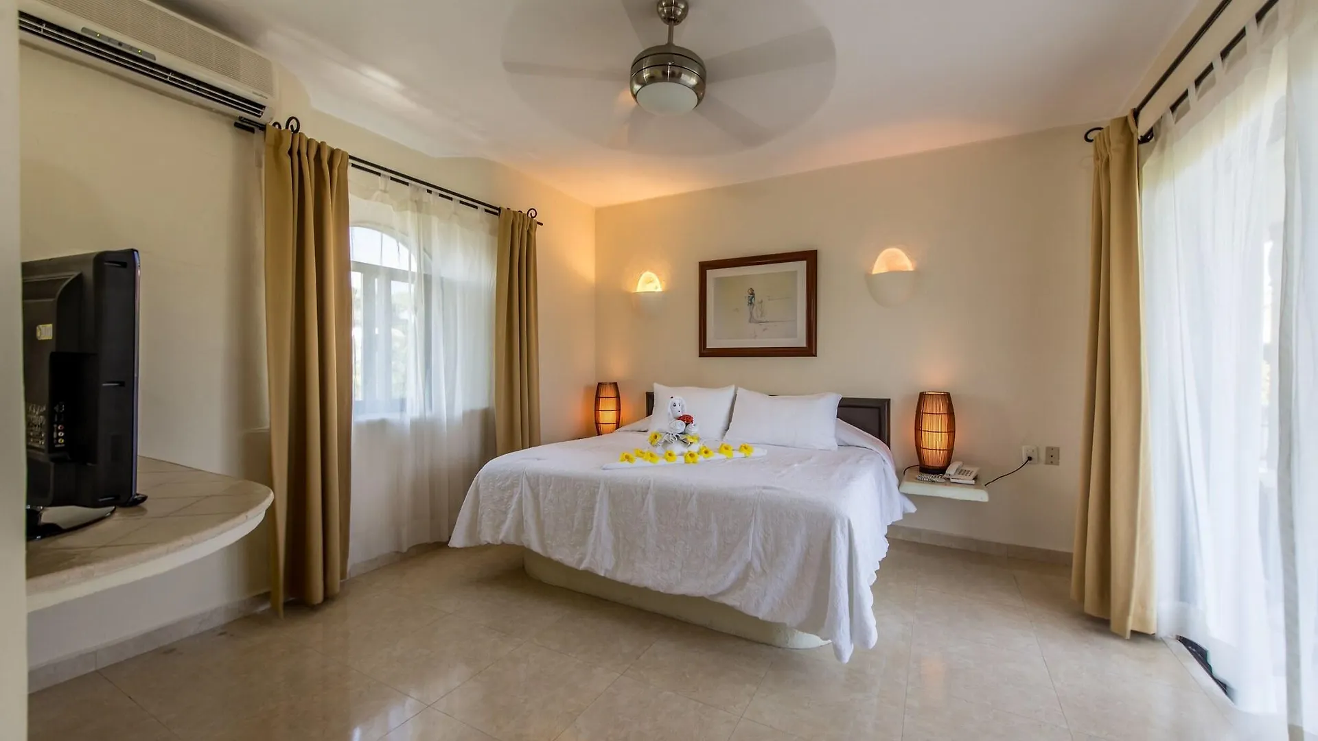 Aventura Mexicana Hotel Playa del Carmen